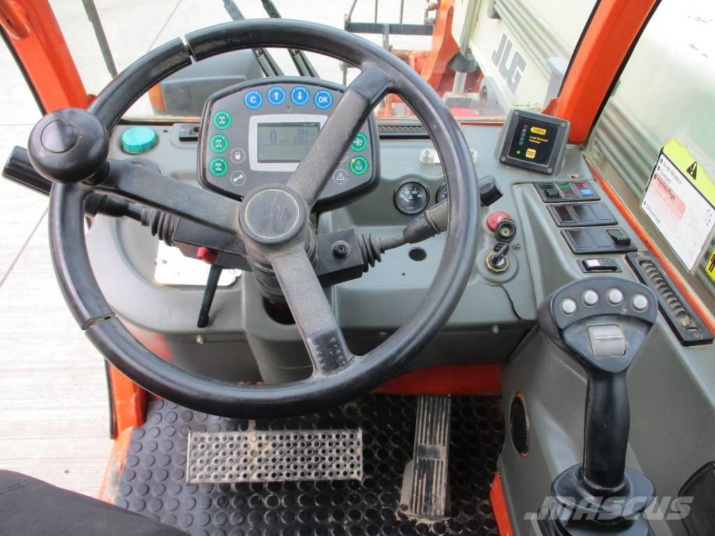 JLG 4013 (521) Kurottajat