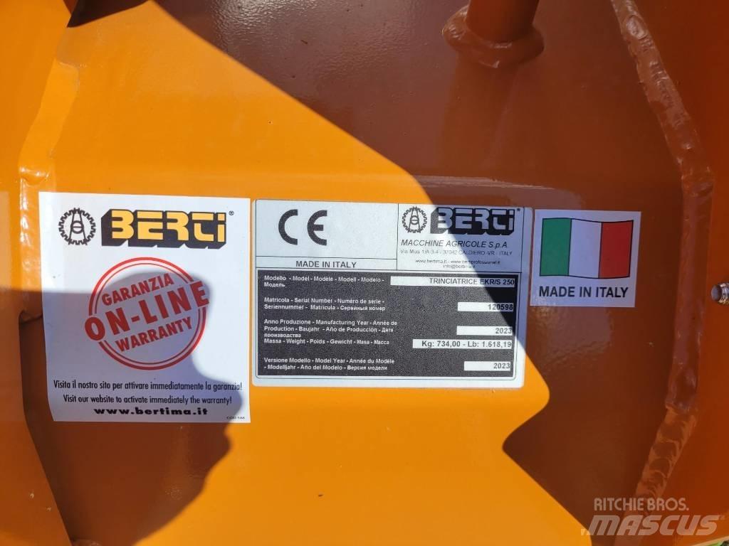 Berti Ekrs/s 250 Kesantoleikkurit ja -murskaimet