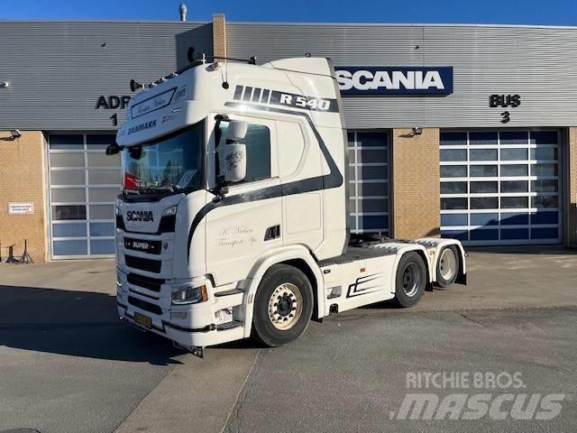Scania R 540 Vetopöytäautot