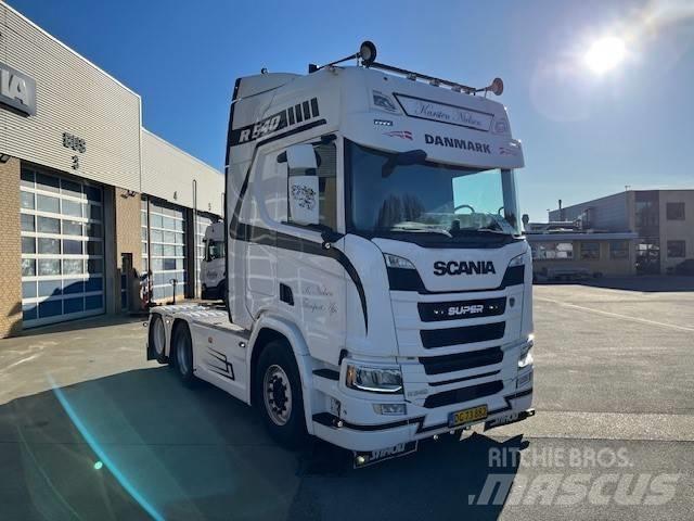 Scania R 540 Vetopöytäautot