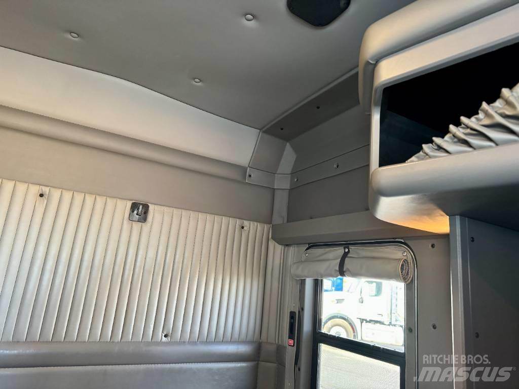 Kenworth T800 Vetopöytäautot