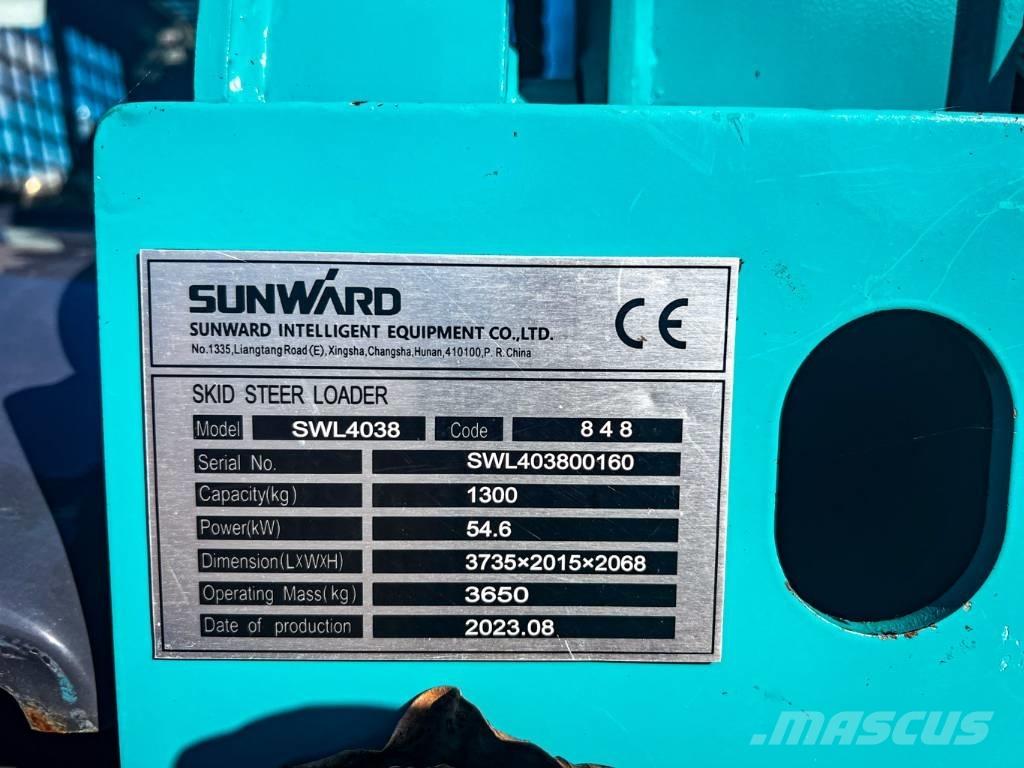 Sunward 4038 Liukuohjatut kuormaajat