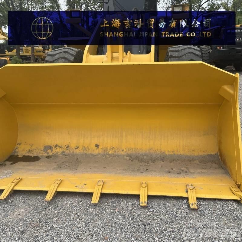 Komatsu WA 380 Pyöräkuormaajat