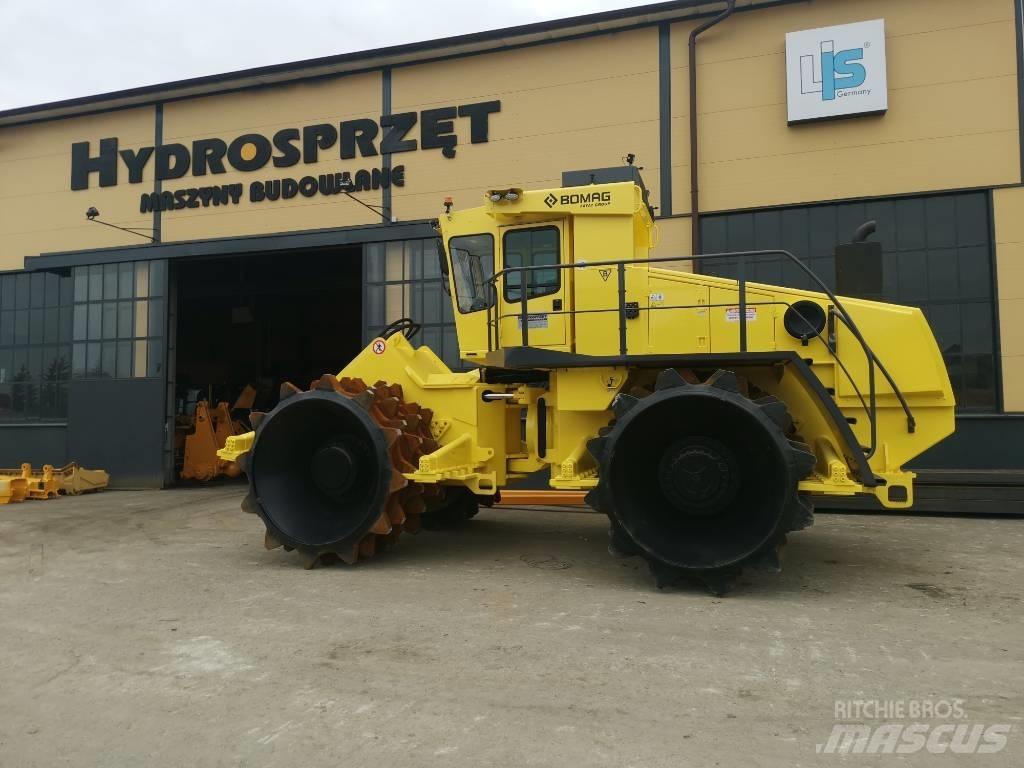 Bomag BC 972 RB Kaatopaikkajyrät