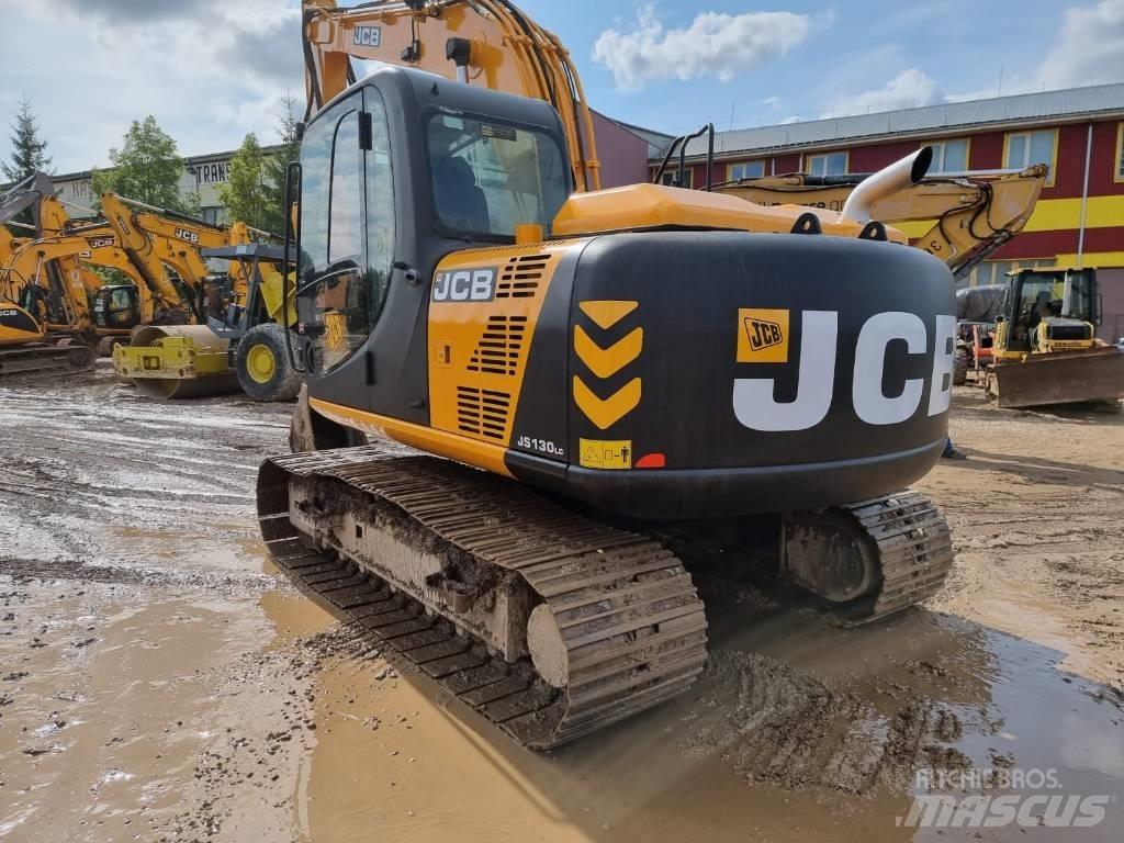 JCB JS 130 LC Telakaivukoneet