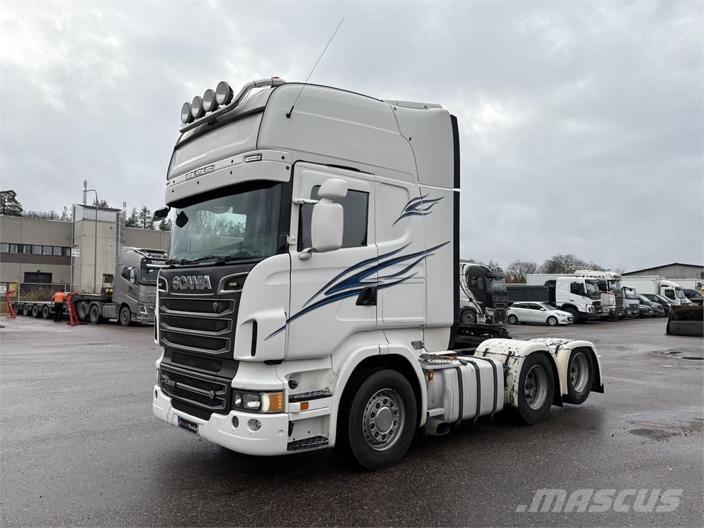 Scania R500 6x2 Vetopöytäautot