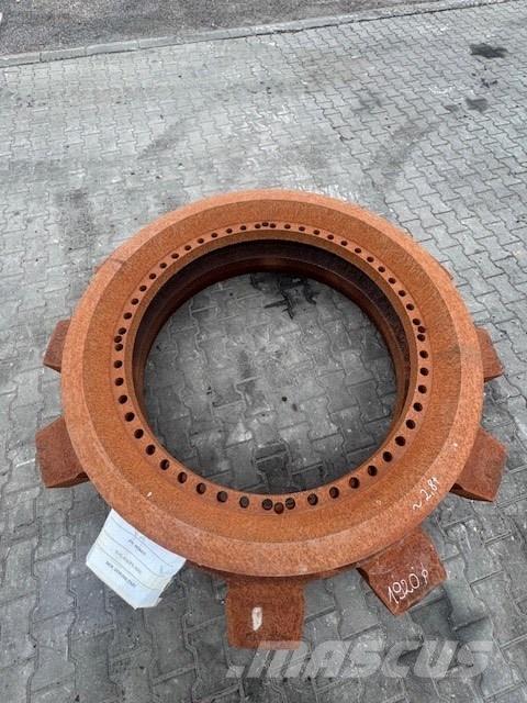 CAT 6040 SPROCKET Ketjut, telat ja alustat