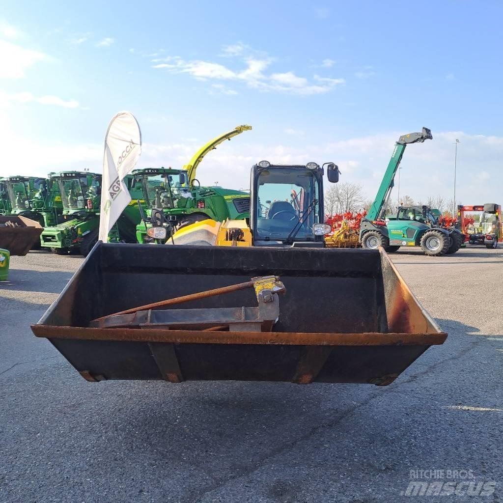 JCB 531-70 Maatalouskurottajat