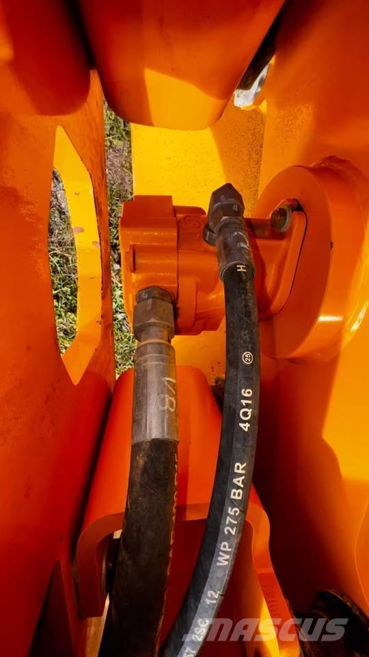 Volvo SD75B Yksivalssijyrät