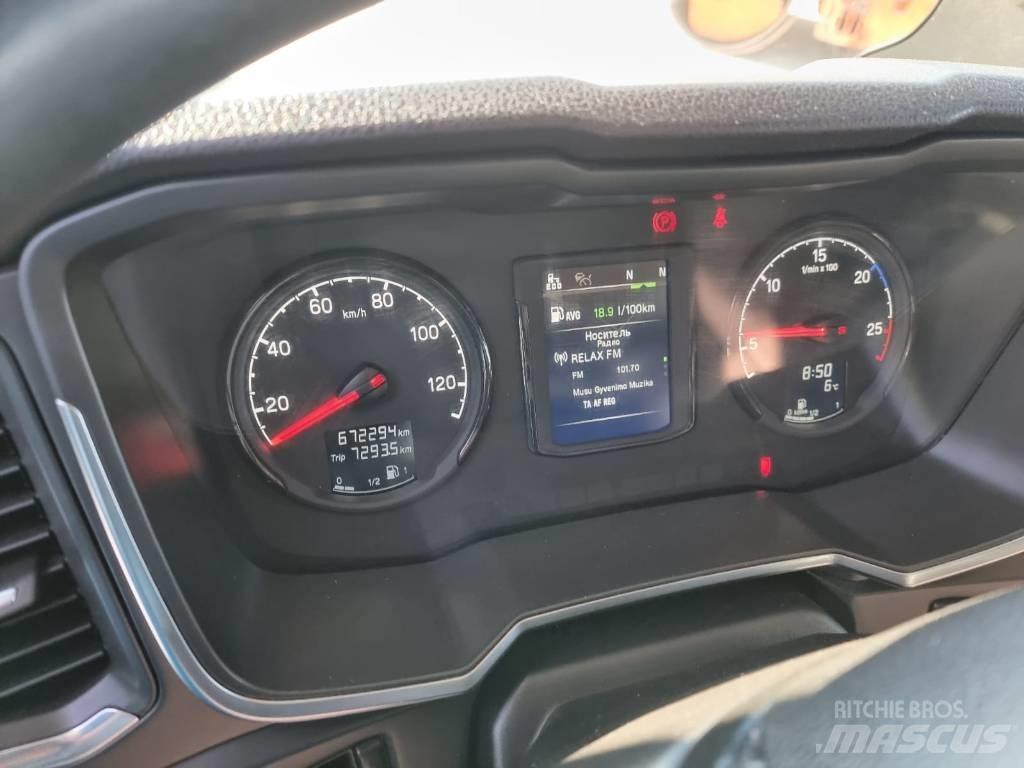 Scania R 450 Vetopöytäautot