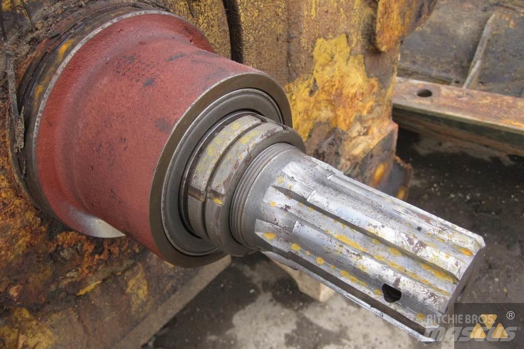 CAT D8K winch Muut
