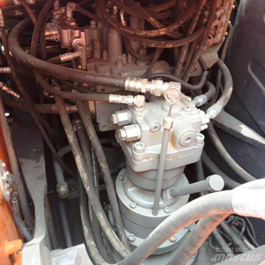 Hitachi ZX 120 Telakaivukoneet