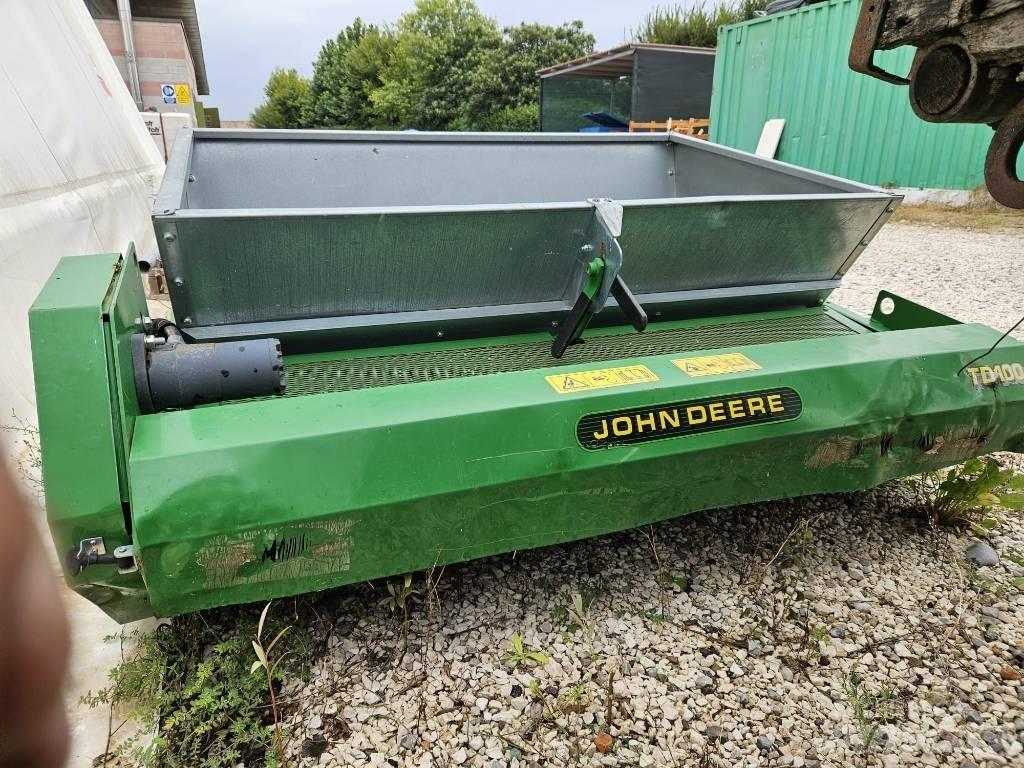 John Deere TD 100 Levittimet
