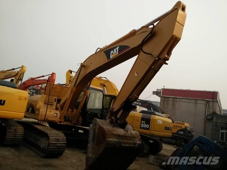 CAT 320 C Telakaivukoneet
