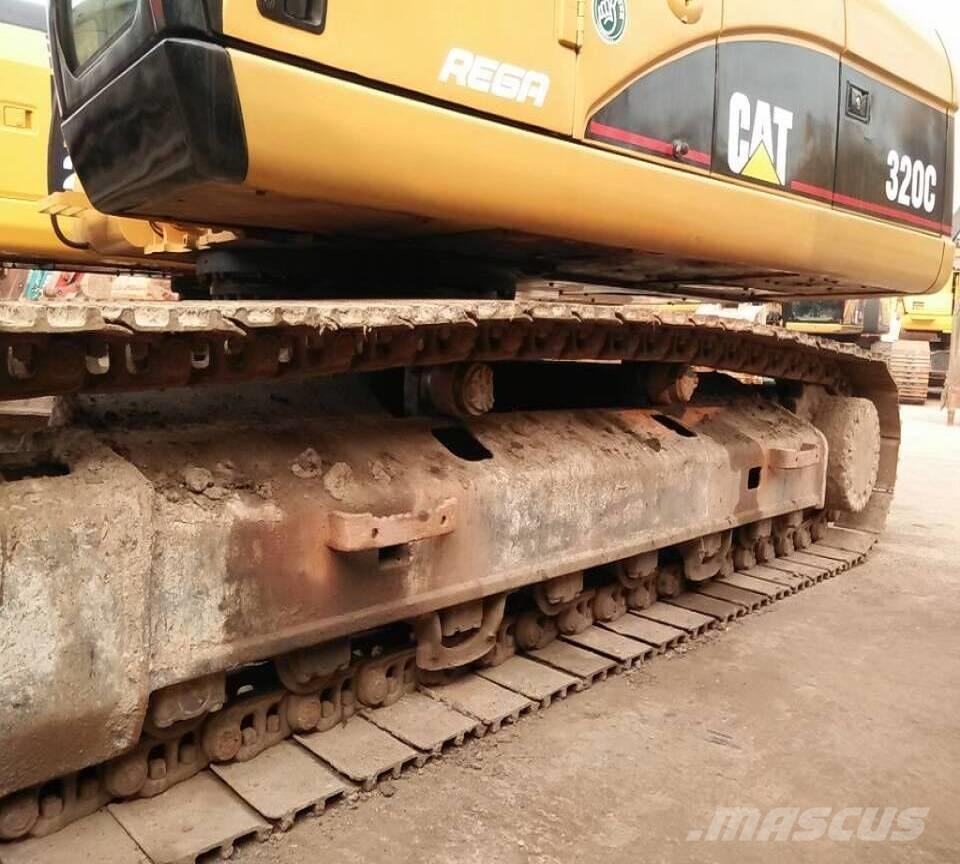 CAT 320 C Telakaivukoneet