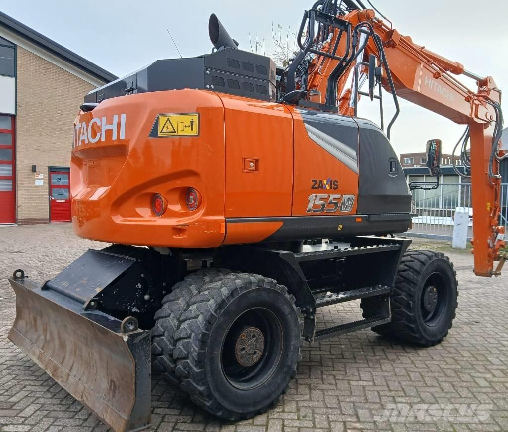 Hitachi ZX155W-7 Pyöräkaivukoneet