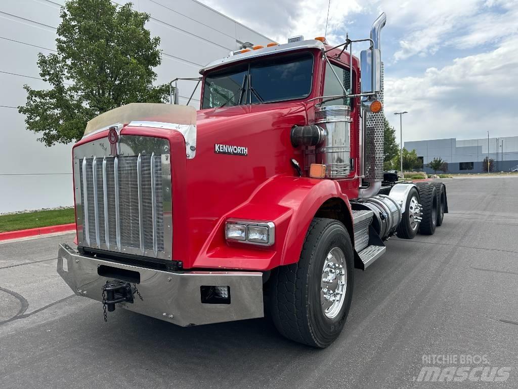 Kenworth T 800 Vetopöytäautot