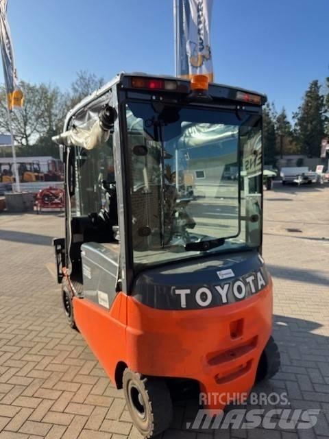 Toyota 8FBMT35 Sähkötrukit
