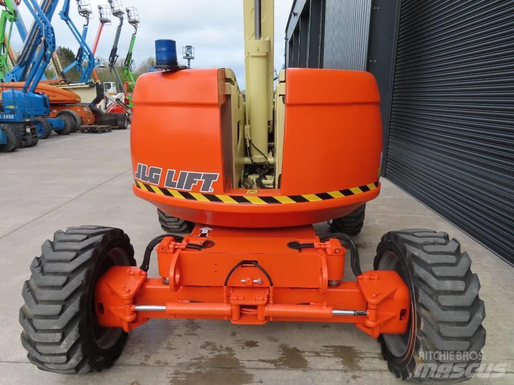 JLG 600 AJ Kuukulkijat