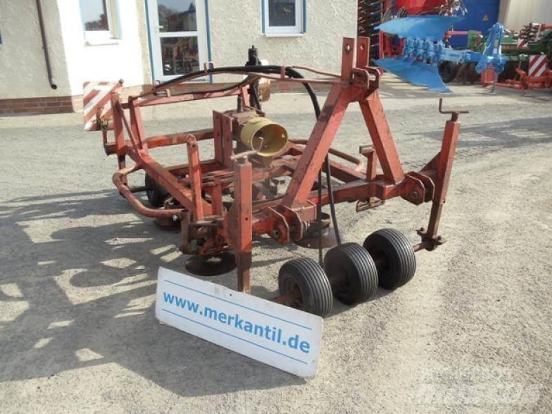  Möhrenköpfer Muut sadonkorjuukoneet