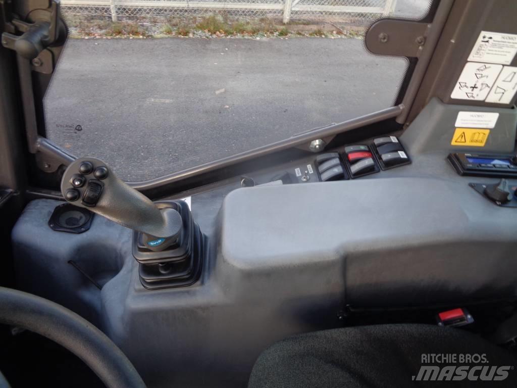 Mecalac AX850 V Pyöräkuormaajat