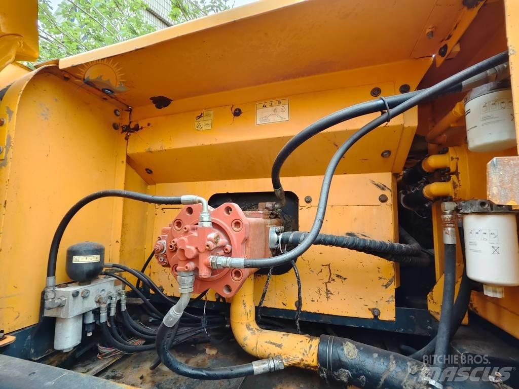 Hyundai R 300 LC-9S Telakaivukoneet