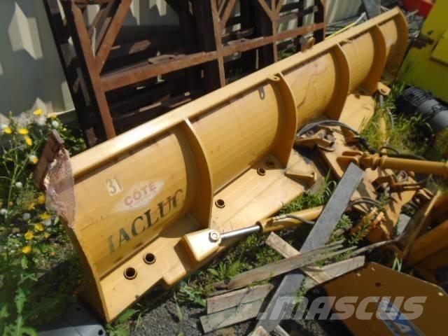 CASE 721 F Pyöräkuormaajat