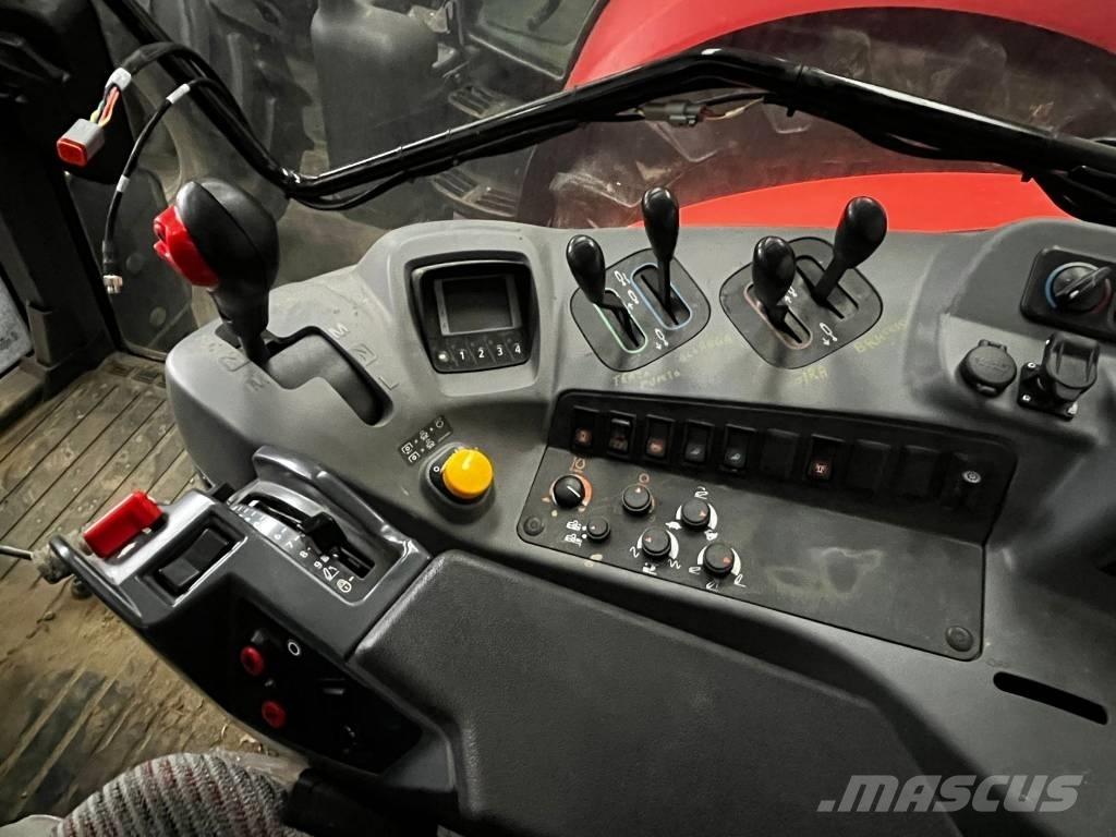 Kubota M 6-141 Traktorit