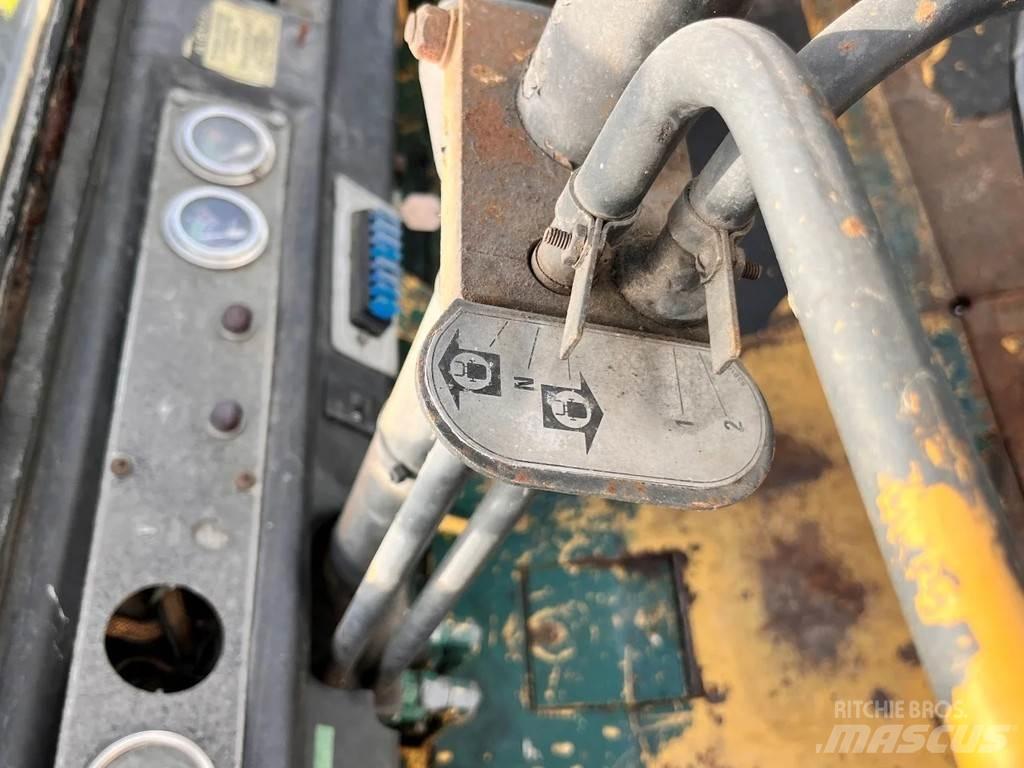 CAT V130 Dieseltrukit