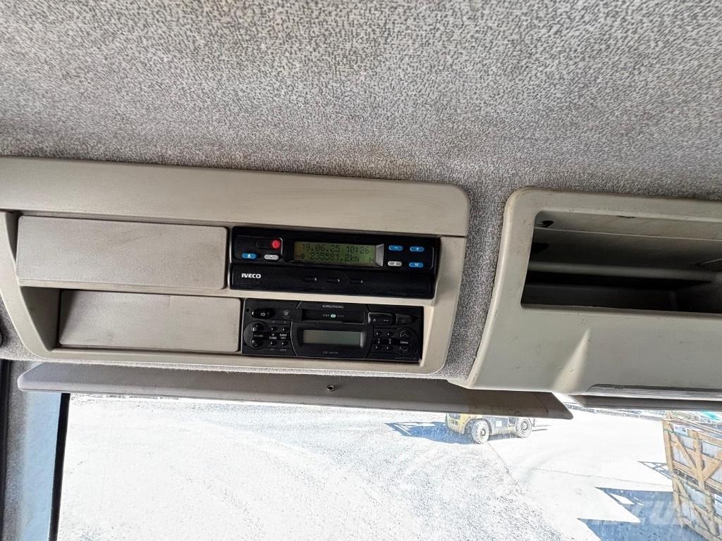 Iveco 180E 28 Sora- ja kippiautot