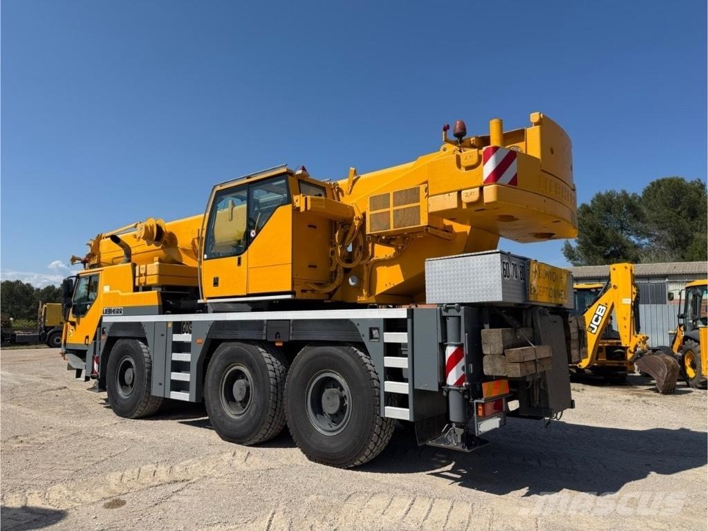 Liebherr LTM 1055 RT-nosturit