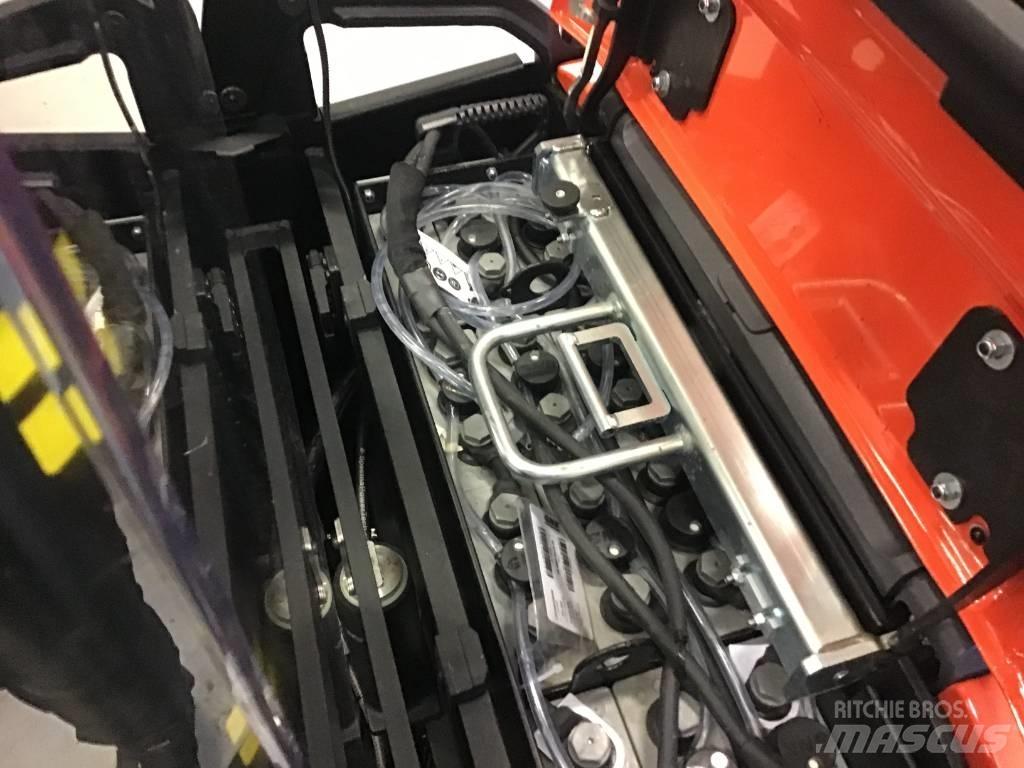 Toyota / BT SPE 140 L Käyden ajettavat pinoamistrukit