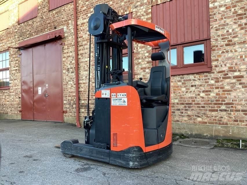 BT RRE 160 Työntömastotrukit