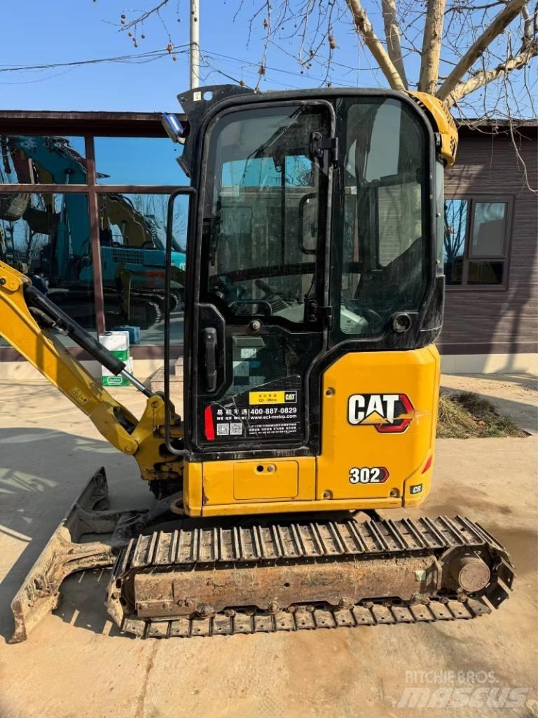 CAT 302 Telakaivukoneet