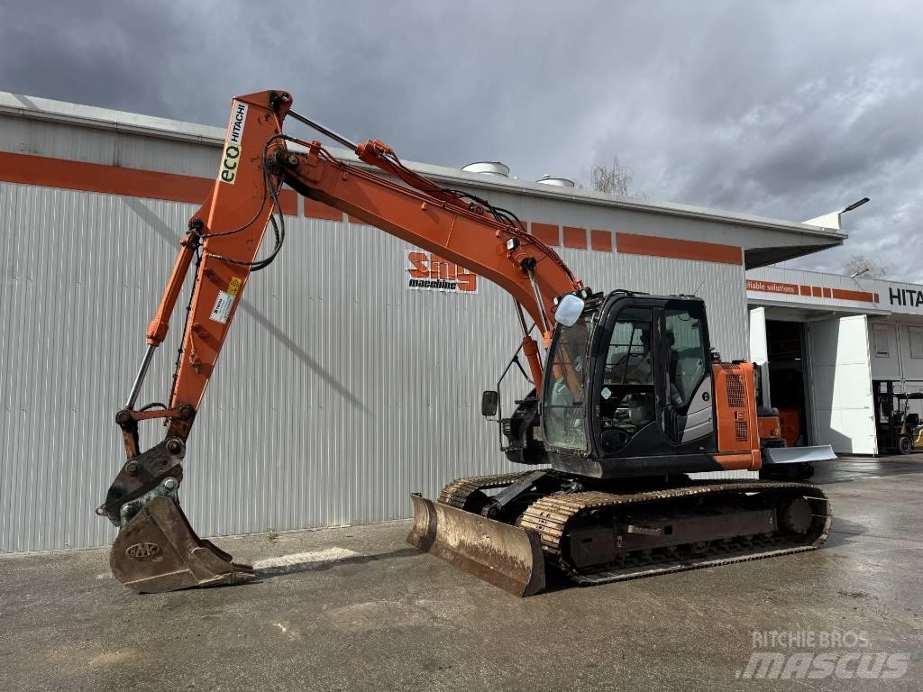 Hitachi ZX 135 US-6 Telakaivukoneet