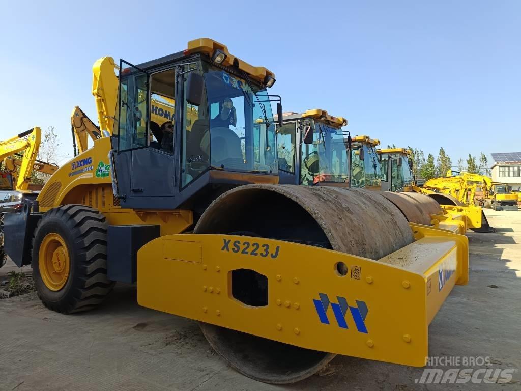 XCMG XS 223 J Yksivalssijyrät