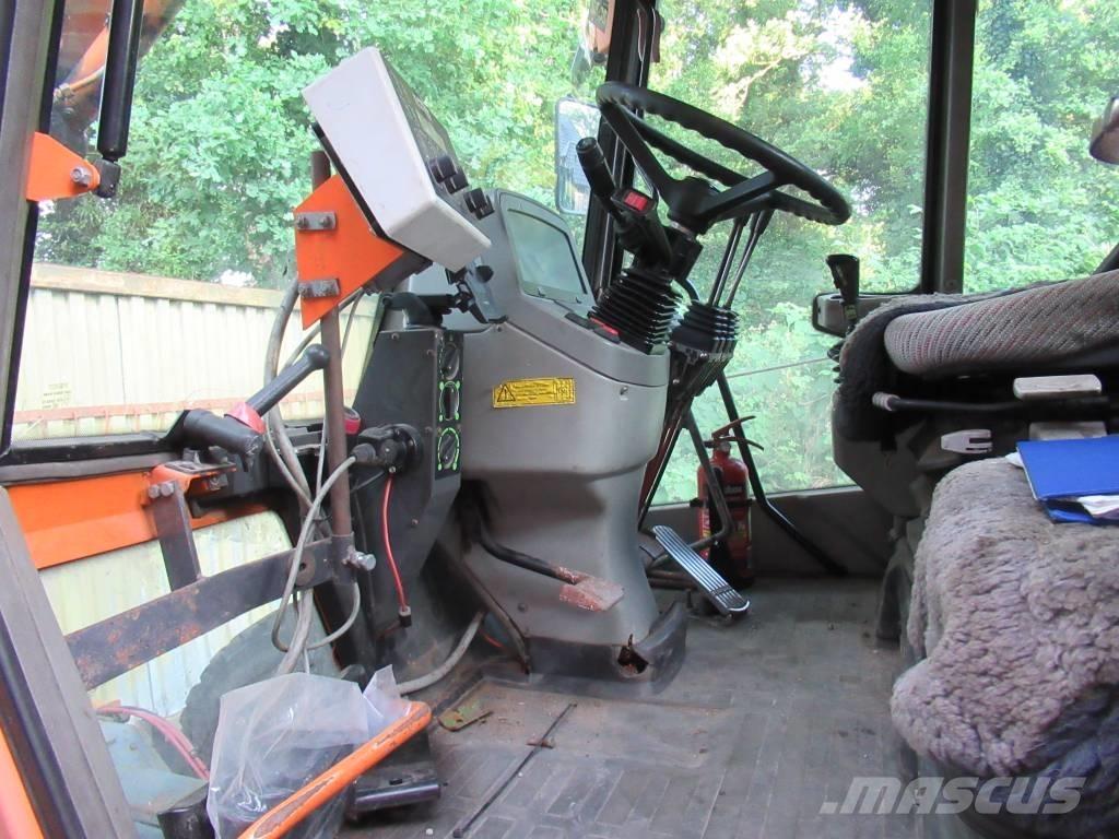 Fendt 524 xylon Traktorit