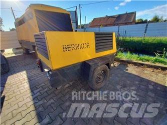 Kaeser M 32 Kompressorit