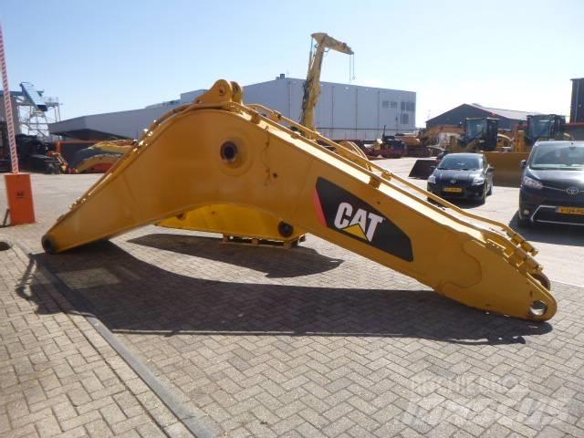 CAT 365CL Puomit