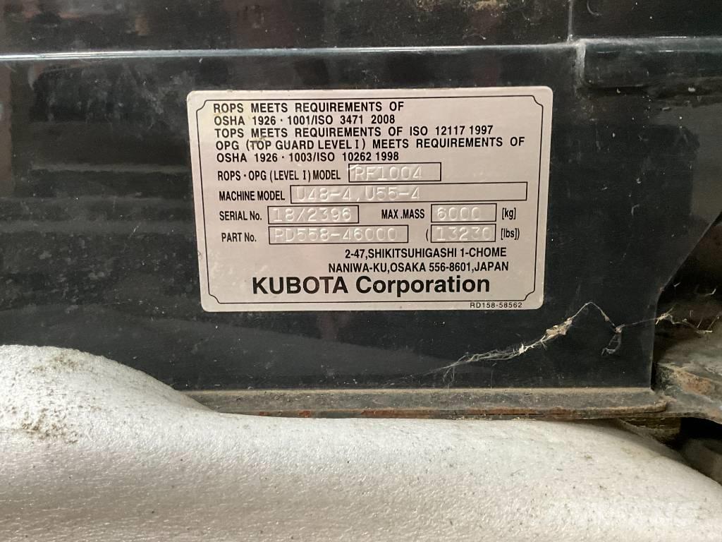 Kubota U 48-4 / U 55-4 Ohjaamo ja sisusta