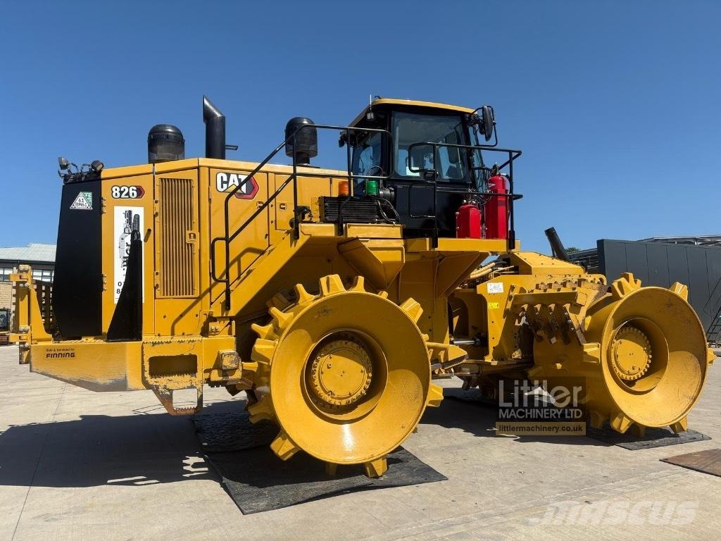CAT 826 K Kaatopaikkajyrät