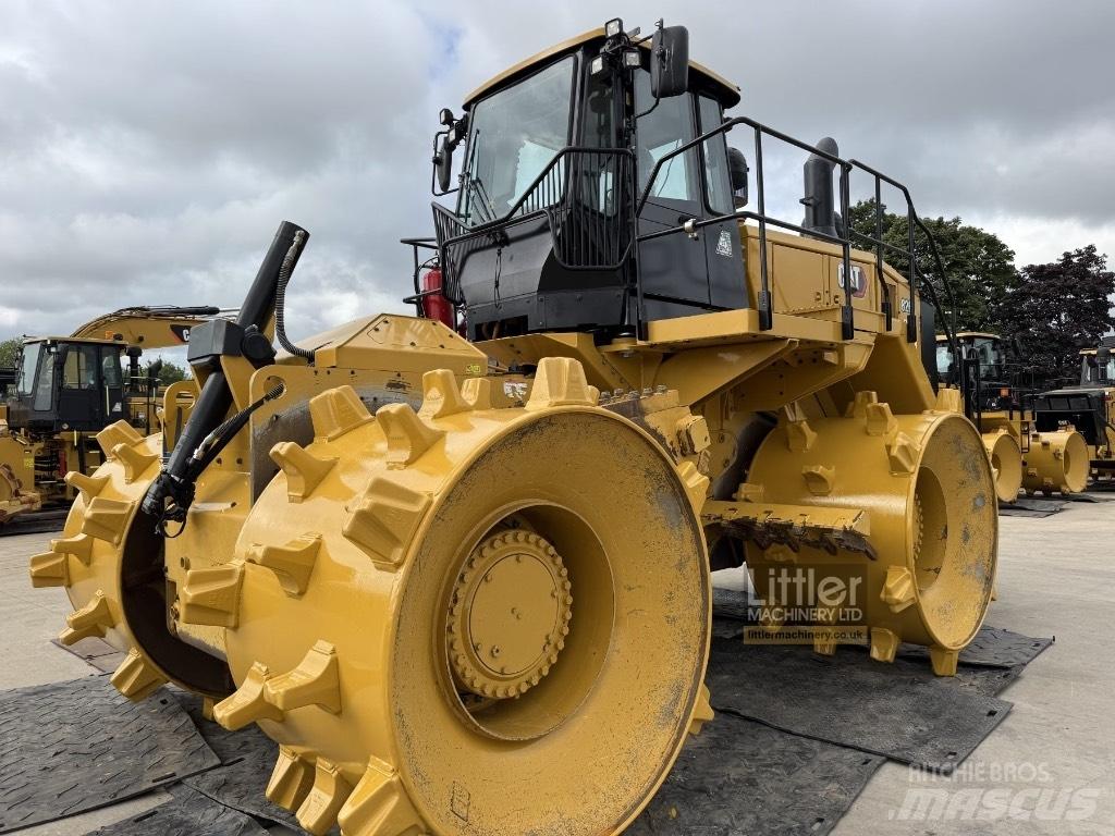 CAT 826 K Kaatopaikkajyrät