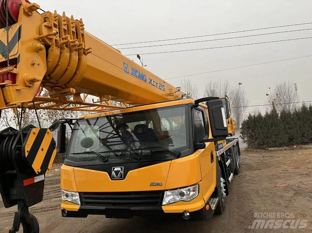 XCMG XCT 25 Mobiilinosturit