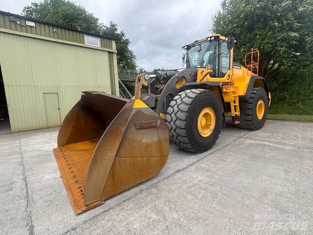 Volvo L 260 H Pyöräkuormaajat