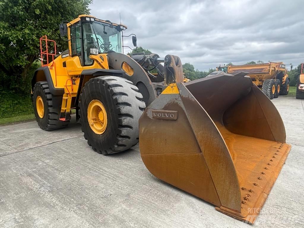 Volvo L 260 H Pyöräkuormaajat
