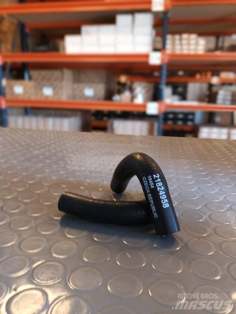Volvo HOSE 21824958 Muut