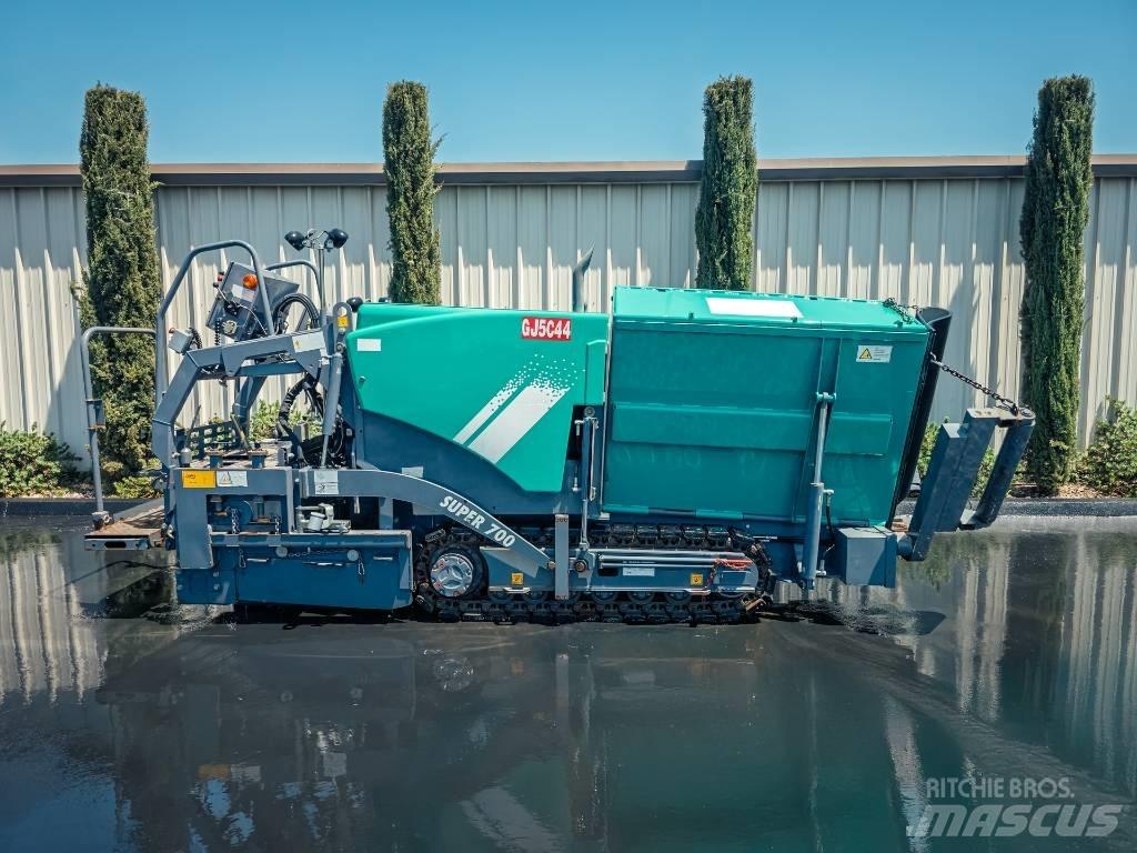 Vögele Super 700 Asfalttikoneet