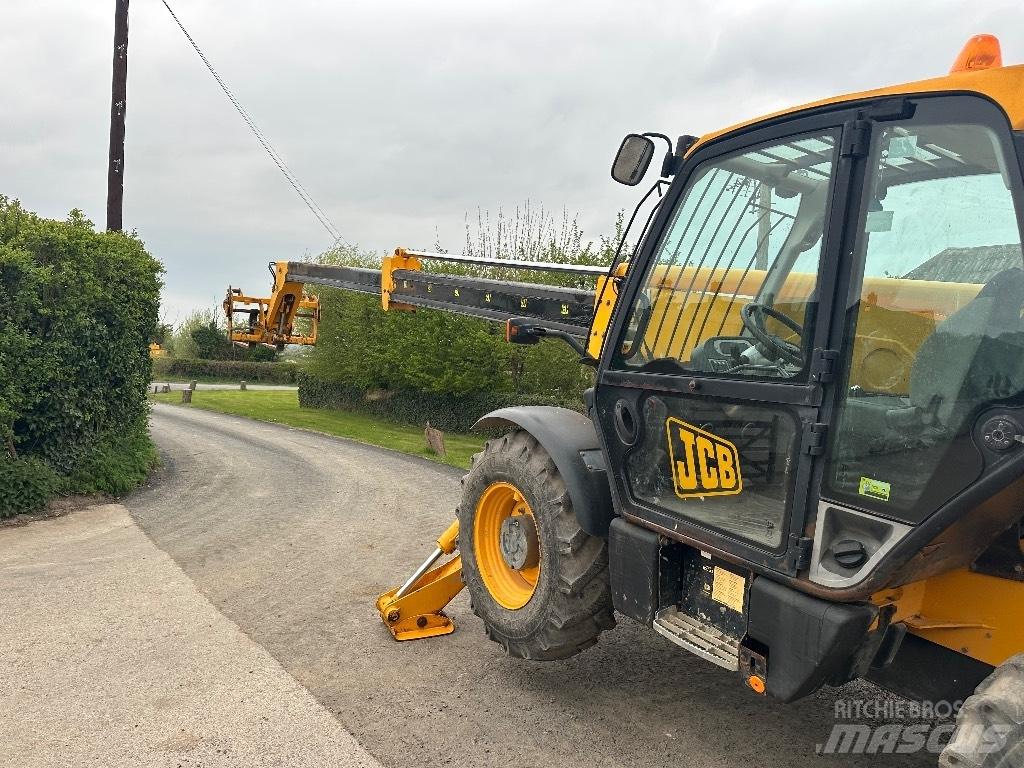 JCB 535-125 Kurottajat