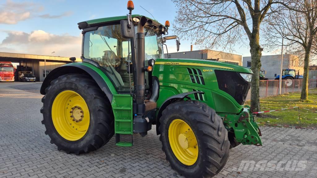 John Deere 6190 R Traktorit
