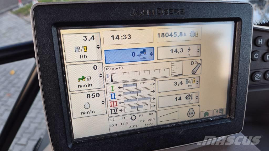 John Deere 6190 R Traktorit